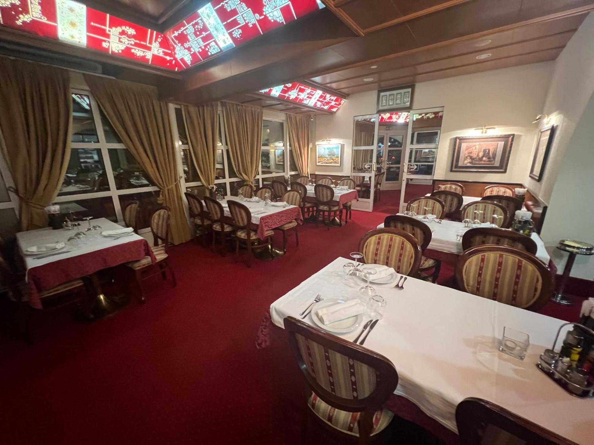 Hotel Zephyr - Plovanija ブイェ エクステリア 写真